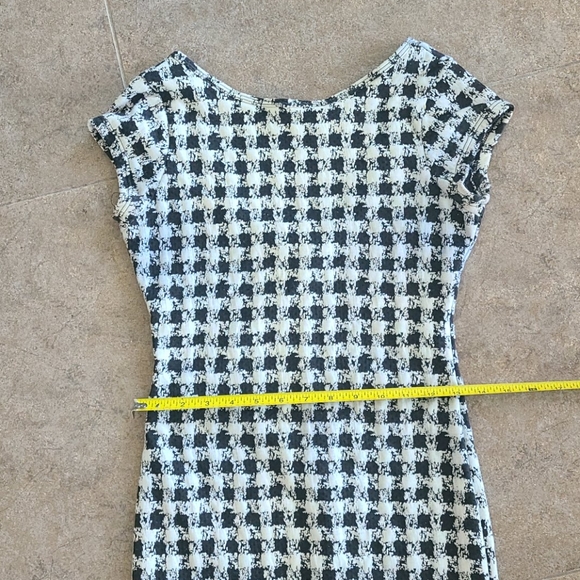 Arden B Dress - Picture 8 of 8